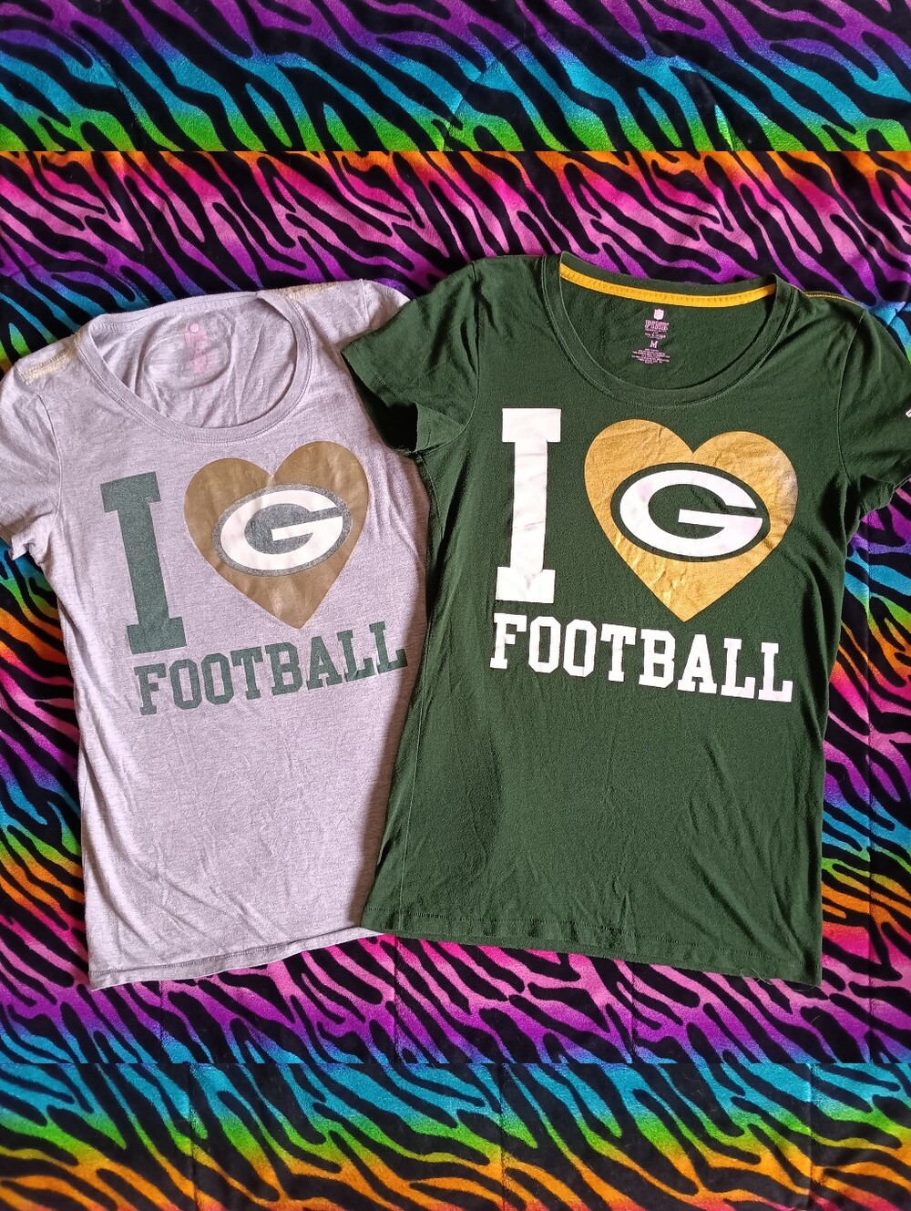 💚💛 PINK Victoria's Secret Green Bay Packers T-shirt Tee Lot Medium M VS NFL